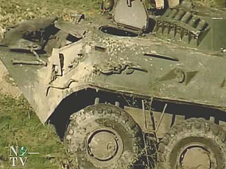 В Чечне подорван БТР: один военнослужащий ранен, трое получили контузию