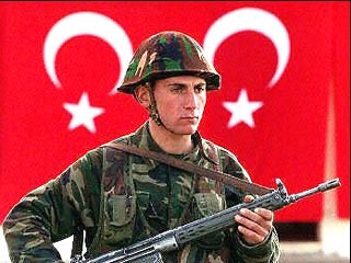 Турция закрыла границу с Ираком