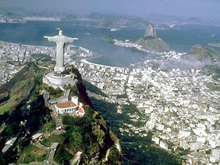 Несмотря на перенаселенность и разгул преступности Рио-де-Жанейро считается самым дружелюбным городом мира