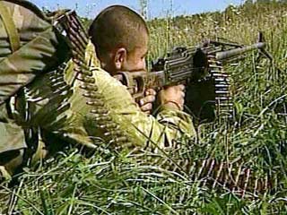 В ночь на вторник в Грозненском районе Чечни боевики обстреляли военнослужащих внутренних войск (ВВ) МВД России. В результате нападения один человек погиб, еще один получил ранения