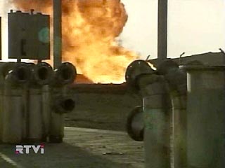 Новый взрыв произошел на иракском нефтепроводе близ города Фатха, расположенного в 250 км к северу от Багдада. Об этом в четверг заявил генеральный директор Иракской северной нефтяной компании Абдель Аль-Казаз