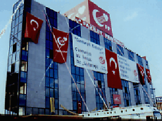 Здание Стамбульского городского комитета партии "Фазилет"