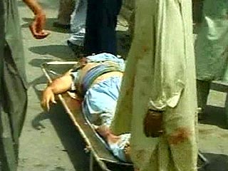 В Пакистане в пятницу взорвана мечеть в городе Кета. По предварительным данным, в результате взрыва имеются многочисленные жертвы
