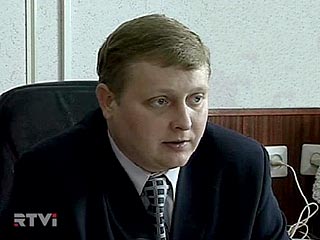 По словам начальника управления информацией и общественных связей ГУВД Москвы Валерия Грибакина, взрывов было всего два
