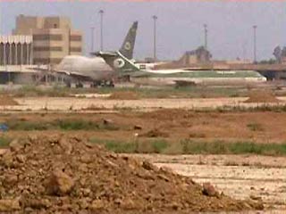 Багдадский аэропорт был разгромлен и разграблен американскими солдатами, сообщил журнал Time