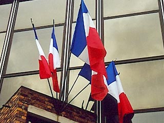 Французская ассоциация держателей российских займов начала опись экспонатов из коллекции Эрмитажа, выставленных в настоящее время в Париже в Доме Инвалидов