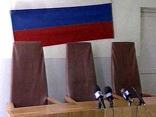 Суд по вопросу о правомочности избрания Шадаева сенатором от Ленинградской области перенесен на 24 июля