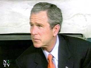 Рейтинг Джорджа Буша упал до рекордно низкой за четыре месяца отметки