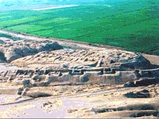 Святилище обнаружено в Сурхандарьинской области, на юге Узбекистана, на археологических раскопках всемирно известного городища Кампыртепа, отождествляемого с легендарной Александрией на Оксе (Амударье)