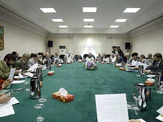 Во вторник избран президиум переходного правящего совета Ирака. В руководство совета вошли 9 человек. Всего в правящем совете 25 членов