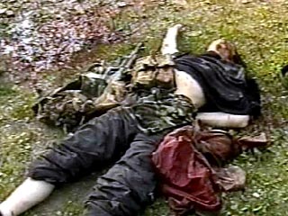 Федеральные силы во время операции по освобождению 23 заложников из числа жителей селения Дышне-Ведено в Веденском районе Чечни уничтожили 7 боевиков, входивших в банду Шамиля Басаева