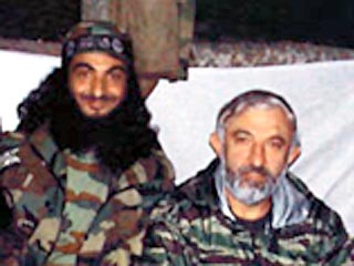Лидер чеченских сепаратистов Аслан Масхадов и арабский наемник Абу Аль-Валид получили 3 млн долларов для организации срыва выборов президента Чечни