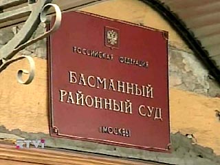 Басманный суд продлил срок содержания под стражей сотруднику МУРа Вадиму Владимирову