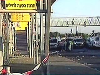 В Црифине, под Тель-Авивом, недалеко от военной базы, на автобусной остановке прогремел взрыв