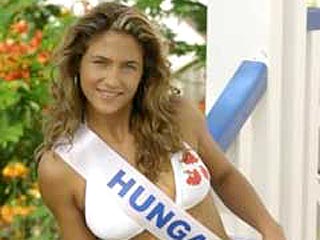 Победительницей конкурса "Мисс Европа-2003", состоявшегося в пятницу вечером в парижском пригороде Ножан-сюр-Марн, стала представительница Венгрии Сюзанна Лаки