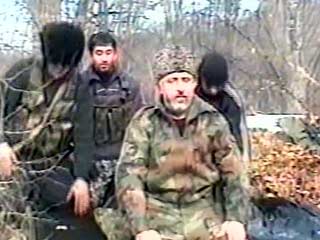 Масхадов отдал приказ чеченским боевикам уезжать из России в Европу