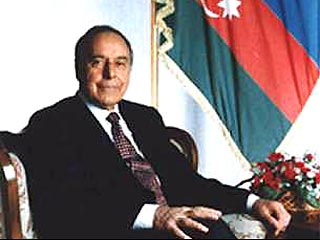Руководство Азербайджана обвиняют в получении многомиллионных взяток в 1997 - 1999 годах