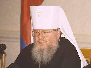 По словам митрополита Сергия, верующие постоянно обращаются в епархиальное управление с просьбами о назначении священника