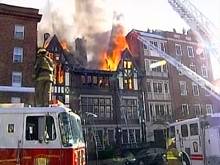 Сильный пожар возник сегодня в фешенебельном районе Вашингтона, на Лексингтон-авеню. Горело посольство Алжира, а затем пламя перекинулось на близлежащий отель