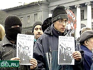 Против участников акции "Украина без Кучмы" начались репрессии