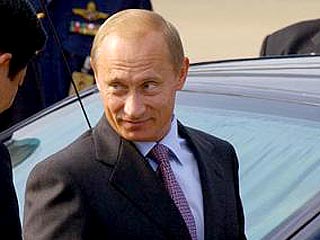 Своим визитом в Таиланд на саммит АТЭС президент Путин традиционно воспользовался для пиар-поддержки российского оружия