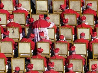 Заседание кардинальской коллегии, которое открылось сегодня, посвящено возведению в сан кардинала 30 новых 'князей' церкви
