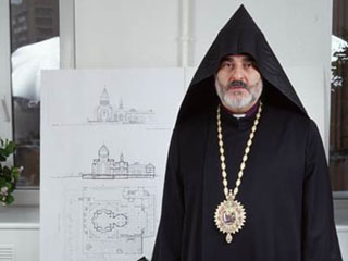 Архиепископа Тирана лишили сана
