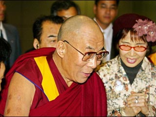 Далай-лама прибыл в Японию с визитом, несмотря на недовольство Пекина