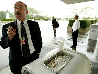 Запрет на курение в ООН заставил Мексику и Россию объединиться