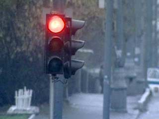 Светофоры на перекрестках Москвы можно устанавливать после 3 аварий