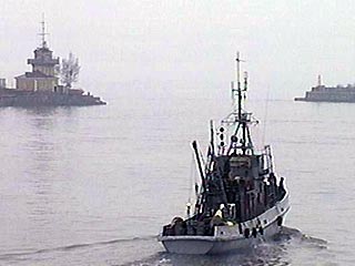 На Камчатке затонуло рыболовецкое судно, экипаж спасен