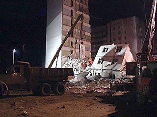 9-этажный дом по улице Ленина в городе Каспийск был взорван 16 ноября 1996 года