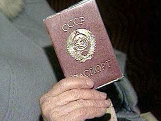 Срок обмена паспортов советского образца будет продлен, заявил полномочный представитель президента в Госдуме Александр Котенков на пленарном заседании нижней палаты в пятницу