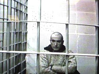 В связи с окончанием следствия адвокаты будут добиваться освобождения Ходорковского из-под стражи