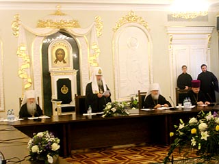 Алексий II призвал участников встречи выработать общие позиции и принципы урегулирования ситуации на Кавказе