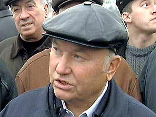 ВЦИОМ-А: большинство москвичей будут голосовать за Лужкова