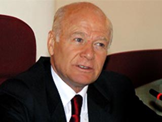 Абашидзе предлагает перенести президентские и парламентские выборы в Грузии на 7 месяцев