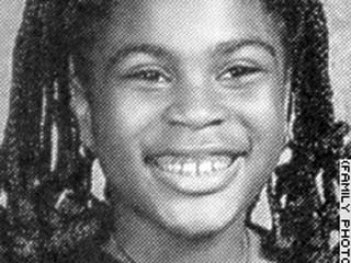 В США родители 11-летней девочки держали ее связанной в гараже, морили голодом и били зонтиком до тех пор, пока она не умерла
