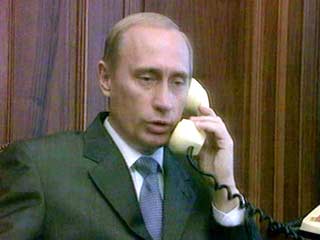 В субботу по просьбе грузинской стороны состоялся телефонный разговор президента РФ Владимира Путина с исполняющей обязанности президента Грузии Нино Бурджанадзе