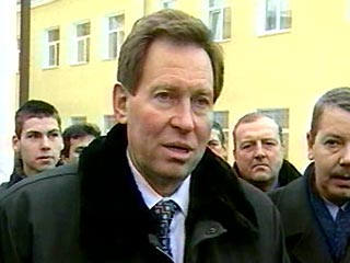 Вице-премьер Владимир Яковлев предложил работу представителям СПС и "Яблока"