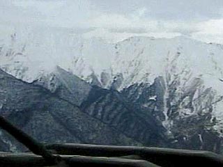 Из-за сильного снегопада в горных районах Дагестана затруднены поиски группы боевиков