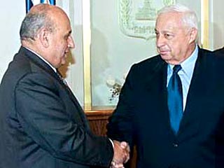 В Иерусалиме начались переговоры между премьер-министром Израиля Шароном и главой МИД Египта Махером