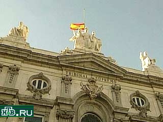 Испанское правительство приняло сегодня решение о передаче дела руководителя холдинга "Медиа-Мост" Владимира Гусинского в суд
