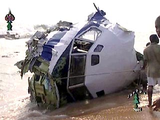 В Бенине разбился пассажирский самолет. Около 60 погибших