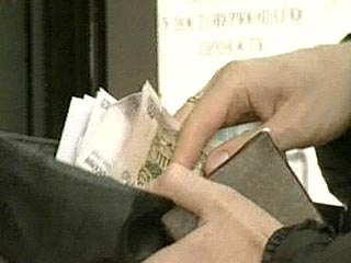 Более 30% россиян намерены потратить на новогодний стол всего 500 рублей