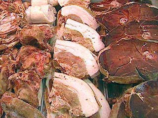 Отозванное из-за "коровьего бешенства" мясо съели почти 100 американцев
