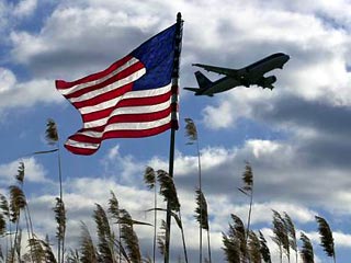 Министерство внутренней безопасности США будет полностью готово к 31 декабря 2003 года установить во всех аэропортах страны новую систему учета всех зарубежных граждан, прибывающих в США