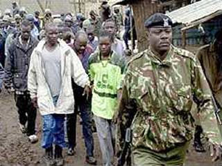 В Кении полицейские казнили 13-летнего подростка у школьных уборных