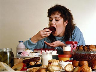 Британская газета The Daily Mirror опубликовала список 10 самых популярных диет. Оценить их эффективность вызвался ведущий диетолог Великобритании, медицинский консультант национальной сборной по регби доктор Адам Кэри