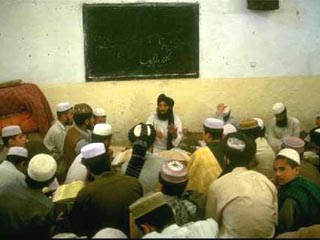 В школах-медресе Пакистана будут проводить реформы